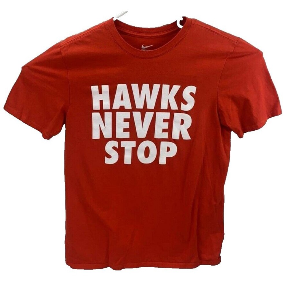 Nike Hawks Never Stop Short Sleeve Red T Shirt Men's Size Medium